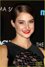 Shailene Woodley & Theo James Smile So Wide at the 'Divergent' NYC  Screening That We're Smiling Too!: Photo 3075667