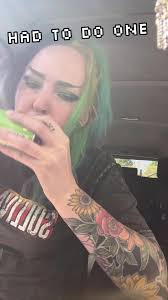 Cassie Dunn (@sodunnwithit)