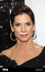 Sandra kim hi-res stock photography and images