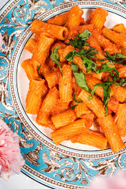 It's taken me being quarantined to finally attempt this recipe and, for that matter, cooking in general. Vegan Spicy Rigatoni In Vodka Sauce Naama Noms