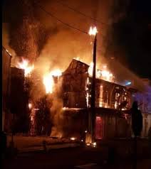 Dimanche 7 juillet 2019 à 20h02. Un Incendie En Cours A Pointe A Pitre