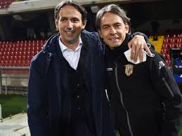 Cresciuto nelle giovanili della squadra della sua città, il piacenza, a 18 anni viene mandato in prestito al carpi in serie c1 dove trova poco spazio (9 presenze senza gol). Serie A Inter Mailand Hat Simone Inzaghi Als Neuen Trainer Von Lazio Rom Verpflichtet Eurosport