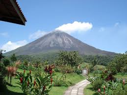 Circuit Contraste Et Plenitude Au Costa Rica Specialiste Des Groupes Voyage Groupe Volcan Touriste