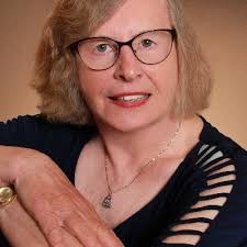 Ellen Parker (@eparkerwrites)