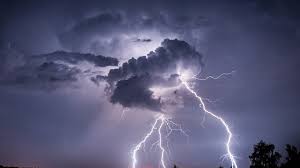 Auch das openair frauenfeld bleibt davon nicht verschont. Donnerwettter Starkes Gewitter Fegt Uber Die Region Basel Unwetterwarnung Der Stufe Rot Gemeldet