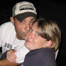 Can anyone lend an axle puller?