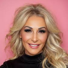 Marlo Davis (@everythingmarlo) • Instagram photos and videos