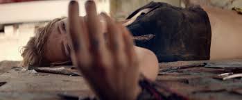 The bad batch centers uneasily on arlen ( suki waterhouse ), a young texan woman released into the wild desert frontier where all the undesirables of america are forced to weather dangerous so this movie is bad because bla bla bla but actually the true reason is because two black persons got killed. The Bad Batch Wants To Be Your Favorite Film Of 2017 Bloody Disgusting