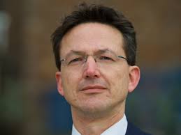 Woman (22) with a 'callous disregard for the law' fined for driving while  using mobile