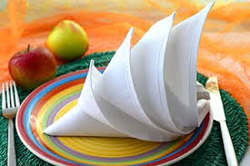 Servietten falten anleitung osterhase aus papierserviette gefaltet. Servietten Falten Anleitung Igel Weiss Andere Figuren Aus Servietten Z B Schmetterling Oder Osterha Servietten Falten Anleitung Servietten Falten Servietten