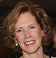 Lynne Foote's Instagram, Twitter & Facebook