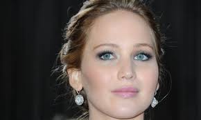 Jennifer Lawrence vai receber prêmio de ONG por amizade com pessoa com  Síndrome de Down