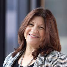 Jan Fink's Instagram, Twitter & Facebook