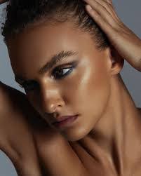 Devon Rogers's Instagram, Twitter & Facebook