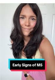 Jessica Jardine's Instagram, Twitter & Facebook