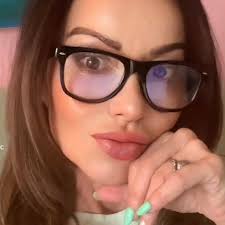 Stella Vidal LMHC NCC (@stellavidal_mentalhealth) · Aventura, FL