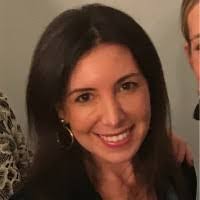 Kimberly Rayner's Instagram, Twitter & Facebook