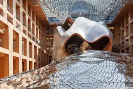 Dz bank ag is the second largest bank in germany by asset size and the central institution for more than 900 cooperative banks and their 12,000 branch offices. Dz Bank Building Frank Gehry Quintin Lake Photography