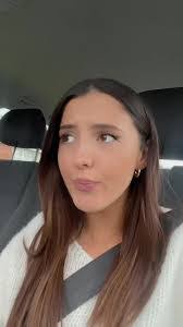 Sarah Lambe's Instagram, Twitter & Facebook