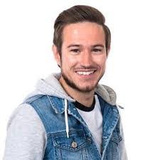 Chris Coles's Instagram, Twitter & Facebook