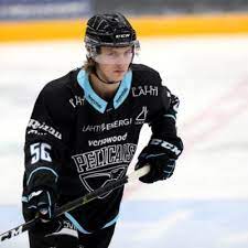 Oskari laaksonen born 2nd july 1999, currently him 21. Oskari Laaksonen Osk Laaks Twitter