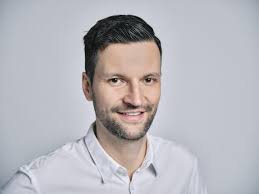 Sabine Schletterer aus Telfs