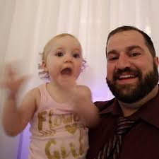 What are the advantages and disadvantages of using Dewalt shot gun nailers?