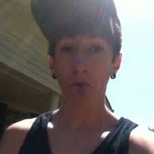 Victor Gore's Instagram, Twitter & Facebook