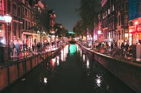 Find over 100+ of the best free amsterdam images. Das Amsterdamer Rotlichtviertel Amsterdam Nightlife Guide