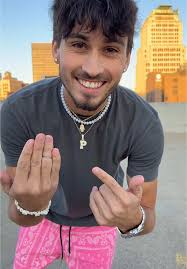 The best engagement ring!!