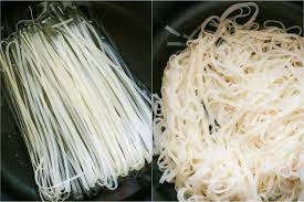Chicken Stir Fry With Rice Noodles Is An Easy And Delicious Weeknight Meal Loaded With Healthy Ing Rice Noodles Stir Fry Stir Fry Recipes Chicken Stir Fry Rice