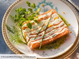 Terrine De Saumon A La Clementine Et Aux Mille Herbes Recettes Recette Terrine De Saumon Terrine Terrine De Poisson Facile