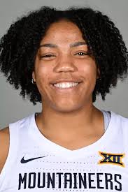 Mountaineers Win Third Straight in San Juan