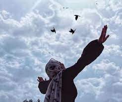 81 images about sky girls on we heart it see more about girl sky and aesthetic girly photography hijab hipster beautiful hijab