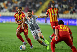 Saat 20:00'da başlayacak maç a spor ve sabah.com.tr'den canlı yayınlanacak. 1 1 Guilherme Schockt Galatasaray Mit Spatem Ausgleichstreffer