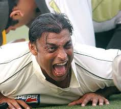 Asha Aman Ki Aisi Ki Taisi