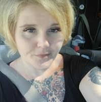 Dana Hume's Instagram, Twitter & Facebook