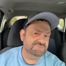 How to introduce a new partner to someone's kids?