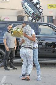 Blac Chyna And Ybn Almighty Jay Blac Chyna Is Surprised With Flowers By Boyfriend Ybn Almighty Jay Surprise Boyfriend Blac Chyna Boyfriend