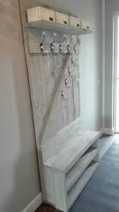 Upcycling bedeutet wiederverwertung und nachhaltigkeit. Garderobe Garderobe Livingroom Homedecorideas Kitchen Interiordesign Interiordesignkitchen Be Garderobe Selber Bauen Garderobe Holz Paletten Garderobe