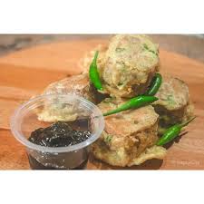 Resep tahu pletok, semakin nikmat berkat kehadiran sambal kecap. Tahu Bakso Goreng Sambal Petis Atau Kecap Pedas Shopee Indonesia