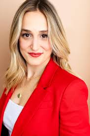 Melanie Mcnulty's Instagram, Twitter & Facebook