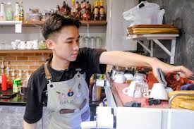 Đề xuất trường quản lý sinh viên làm thêm giờ: Không khả thi