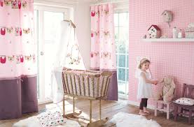 Rosa Babyzimmer Bilder Ideen Couch Lustige indianer kinderzimmer tapete „wildwest tiere, vanille gelbe kindertapete für babyzimmer.