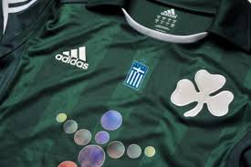 The idea was accepted by panathinaikos's council and confirmed as the team's official badge. New Panathinaikos Jersey 12 13 Adidas Panathinaikos Fc Home Kit 2012 2013 Football Kit News
