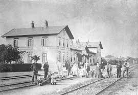 Titel Pettau Jugoslawien Beschreibung Bahnhof Perron Mit Staffage Datierung Um 1900 Bahnhof Ahnenforschung