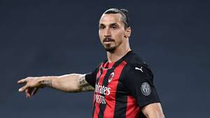 Si è completato il quadro delle 32 qualificate ai gironi di champions league, con il passaggio, fra ieri e oggi di benfica, young boys, malmo, shakhtar le italiane saranno una per fascia: Champions League Domani Il Sorteggio Ecco Le Quattro Fasce