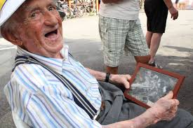 Dans la fureur de l'Alpe d'Huez : le récit de nos deux jours passés dans la  montée la plus électrique du Tour de France