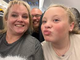 Team Kaitlyn Renee' added a new...