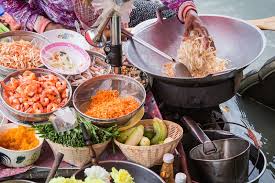 Malay chefs are famous for terrific knowledge of spices. What To Eat In Malaysia To Replace The Thai Street Food You Re Going To Miss Expatgo